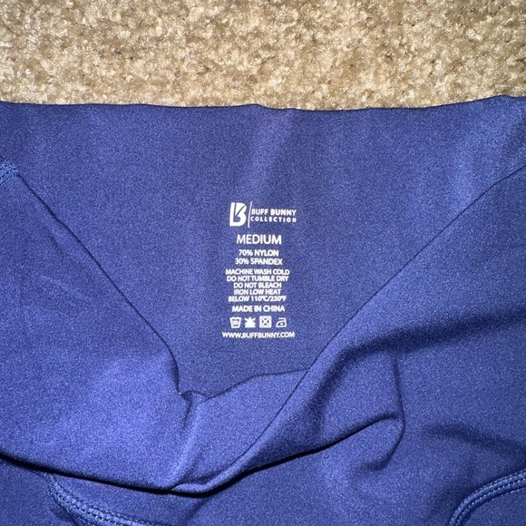 Buffbunny Collection Navy High-Waisted Shorts - Picture 4 of 6